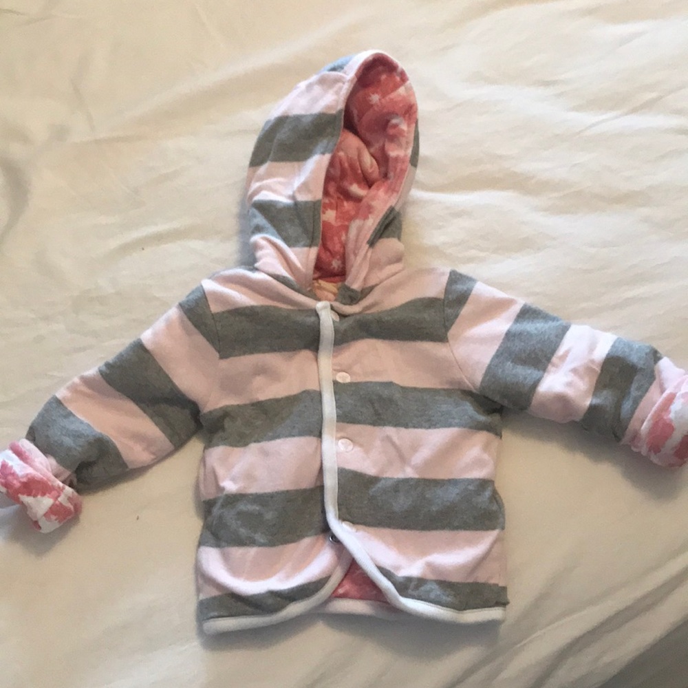Burts Bees reversible snap sweatshirt 6-9mos